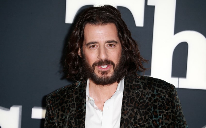 jonathan roumie family and wife