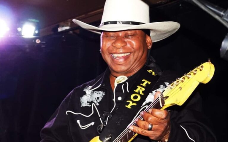 troy turner new wife