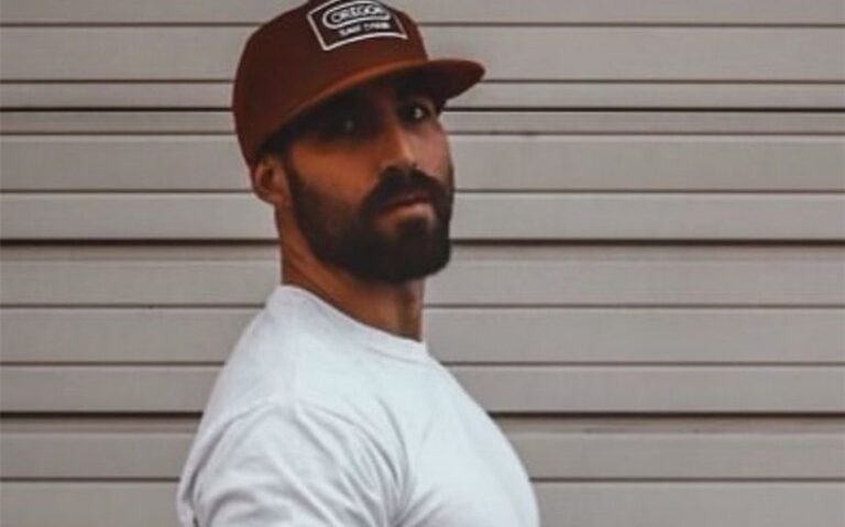 who is thoren bradley wife