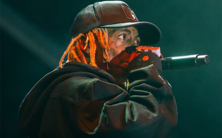 how much is lil wayne net worth